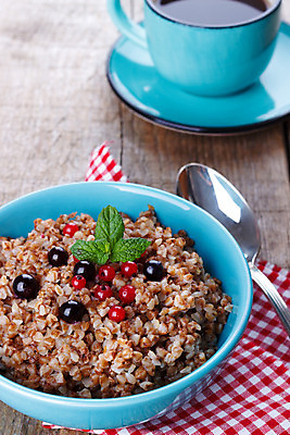 포토 JPG 해외이미지 전통 접시 커피 음식 백그라운드 다이어트 재료 건강 요리 사람없음 갈색 주방 식사 신선 고명 사발 맛 아침식사 낟알 시리얼 먹기 메밀 민트 유기농 블루베리 내추럴 채식주의자 해외202004 해외포토 식기 웰빙 음료 컬러 컨셉 과일 식재료 모션 사기그릇 허브 채식 파일형식 이미지허브