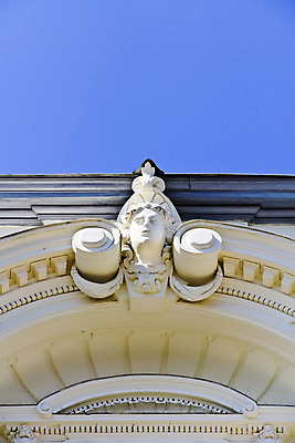 포토 JPG 해외이미지 유럽 조각 건축양식 하늘 주택 미술 사람없음 건물 파란색 숫자 흰색 도시 역사 비엔나 오스트리아 해외202004 해외포토 문자 건축물 건축 나라 컬러 문화예술 파일형식 이미지허브