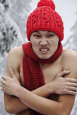 포토 JPG 해외이미지 응시 행복 겨울 탈의 건강 한명 상반신 야외 아웃포커스 신체부위 10대 빨간색 세로 컬러풀 팔짱 목도리 중국 힘 활발 찡그림 디지털합성 베이징 몸통 해외202004 해외포토 1 시선 잡화 계절 감정 아시아 컬러 컨셉 모션 청소년 촬영기법 표정 사람 파일형식 이미지허브