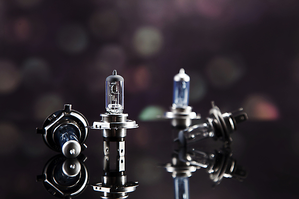 포토 JPG 해외이미지 산업 도로 전구 부분 자동차 유리 새로움 사람없음 옆모습 빛 흰색 램프 메인 타입 반사경 고립 자동 텅스텐 필라멘트 해외202004 해외포토 길 육상교통 뷰포인트 컬러 컨셉 교통시설 재질 조명 원소 파일형식 이미지허브