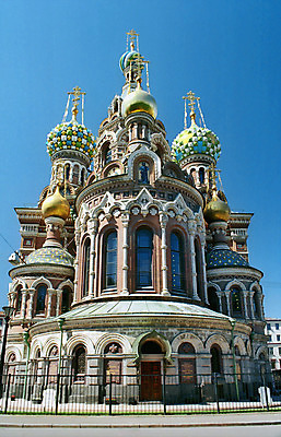 포토 JPG 해외이미지 기독교 종교 건축양식 창문 하늘 사람없음 울타리 성당 문 예수 황금 러시아인 방법 신앙심 해외202004 해외포토 서양인 건축 종교건축 담장 신_종교 파일형식 이미지허브