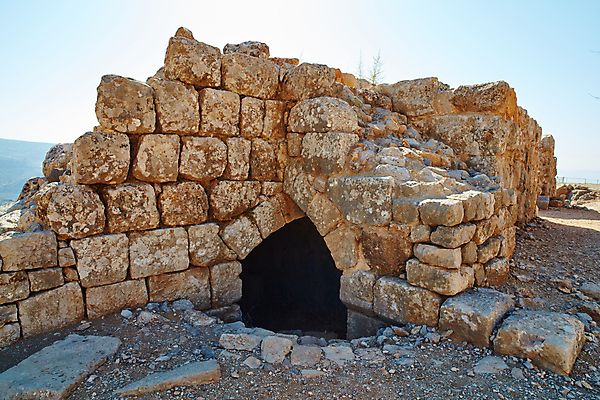 포토 JPG 해외이미지 공원 벽 여행 건축양식 창문 하늘 풍경 사람없음 건물 문 탑 골동품 바위 성 역사 숲 이슬람교 땅 묘사 폐허 아치 장면 북쪽 내추럴 고고학 옛날 이스라엘 전국 해외202004 해외포토 건축물 공공시설 교육 건축 종교 돌_바위 방향 서아시아 파일형식 이미지허브