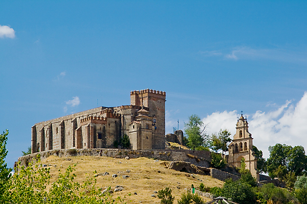 포토 JPG 해외이미지 벽 사람없음 장식 탑 성 큼 강화 절정 해외202004 해외포토 건축물 크기 파일형식 이미지허브