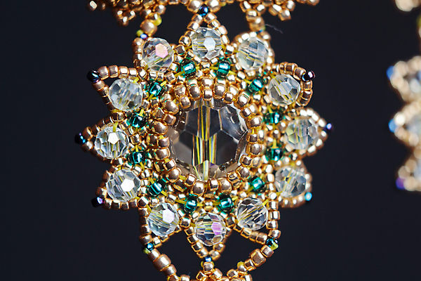 포토 JPG 해외이미지 전통 접시 손 여자 문화 바다 백그라운드 패턴 비즈니스 목걸이 장신구 팔찌 자연 건강 선물 미술 사람없음 장식 빛 세트 유행 귀걸이 검은색 장비 흰색 황금 고급 정상 보석 수집 오브젝트 복고 내추럴 핸드메이드 스타일 해외202004 해외포토 식기 컬러 컨셉 무늬 문화예술 사람 신체부위 광석 생태계 파일형식 이미지허브