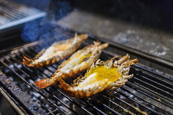 포토 JPG 해외이미지 접시 음식 바다 백그라운드 다이어트 태국 불 새로움 새우 건강 육류 요리 동양인 사람없음 빨간색 강 컬러풀 식당 식사 저녁식사 껍질 신선 뜨거움 맛 그릴 큼 바비큐 굽기 먹기 해산물 거인 점심식사 해외202004 해외포토 자연요소 식기 아시아 컬러 컨셉 식재료 모션 주방용품 갑각류 인종 상점 크기 구이 파일형식 이미지허브