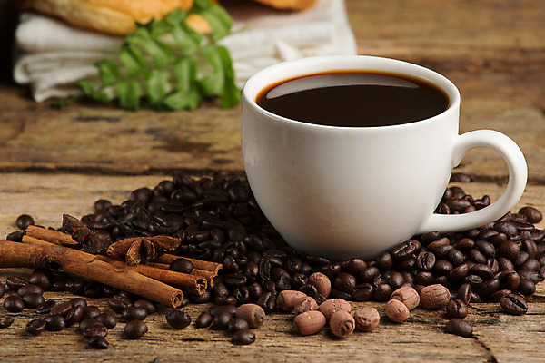 포토 JPG 해외이미지 커피 음료 탁자 검은배경 아침 콩 사람없음 목재 컵 갈색 검은색 거품 카페 머그컵 신선 뜨거움 액체 닫기 맛 아침식사 정상 수증기 낟알 컵받침 유기농 아로마 향 카페테리아 에스프레소 단절 라떼 바이오 백자 카페인 필터 해외202004 해외포토 주간 나무 식기 웰빙 컬러 가구 백그라운드 컨셉 재료 모션 곡류 상점 식사 도자기 받침대 파일형식 이미지허브