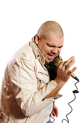 포토 JPG 해외이미지 백인 1 손 남자 별 음악 백그라운드 노래 수염 한명 사람 성인 파티 공연 연주자 음악가 가수 흰색 표현 잡기 마이크 복고 예술가 고립 뮤지컬 실행 옛날 팝 스타일 해외202004 해외포토 자연요소 서양인 직업 컬러 음향기기 모션 문화예술 이벤트 신체부위 파일형식 이미지허브