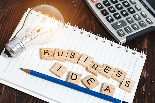 포토 JPG 해외이미지 식물 직업 손 교육 종이 백그라운드 컨셉 비즈니스 전구 통계 탁자 아이디어 사람 사람없음 목재 빛 사무실 연필 흰색 업무 비즈니스맨 계획 정상 분석 고립 마케팅 소셜 특별함 프로젝트 해외202004 해외포토 나무 남자 컬러 가구 재료 학용품 신체부위 필기구 작업 직장인 파일형식 이미지허브