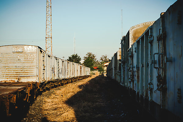 포토 JPG 해외이미지 산업 아시아 여행 백그라운드 교통시설 태국 사람없음 일출 금속 일몰 기차 수확 역사 전철 역 저녁 컨테이너 복고 물류 선로 옛날 철강 해외202004 해외포토 나라 육상교통 교통 농업 재질 대중교통 노을 야간 시설 파일형식 이미지허브