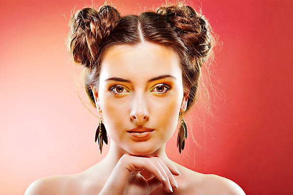 포토 JPG 해외이미지 백인 1 여자 컨셉 휴식 창조 한명 사람 성인 빨간색 햇빛 노란색 가을 우아함 만족 개성 유일 해외202004 해외포토 서양인 계절 감정 컬러 태양 파일형식 이미지허브