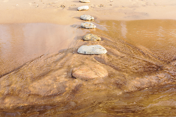 포토 JPG 해외이미지 도로 길 모래 바다 여행 자국 자연 휴가 풍경 해변 사람없음 야외 물 여름 파란색 모래사장 햇빛 환경 산책 운전 차도 만 오솔길 질감 대서양 석호 내추럴 루트 방법 선로 해외202004 해외포토 자연요소 계절 컬러 교통시설 모션 휴식 태양 생태계 파일형식 이미지허브
