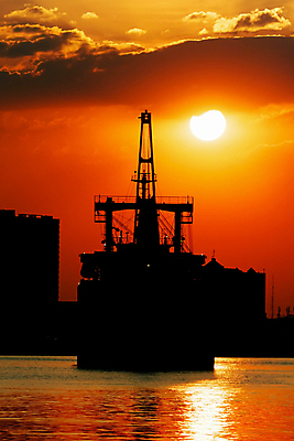 포토 JPG 해외이미지 구름 실루엣 산업 바다 백그라운드 요트 오렌지 교통시설 자연 하늘 해변 사람없음 물 빛 강 태양 일몰 탐험 보트 저녁 함선 장면 해외202004 해외포토 자연요소 교통 배_교통 과일 촬영기법 노을 야간 시설 생태계 파일형식 이미지허브