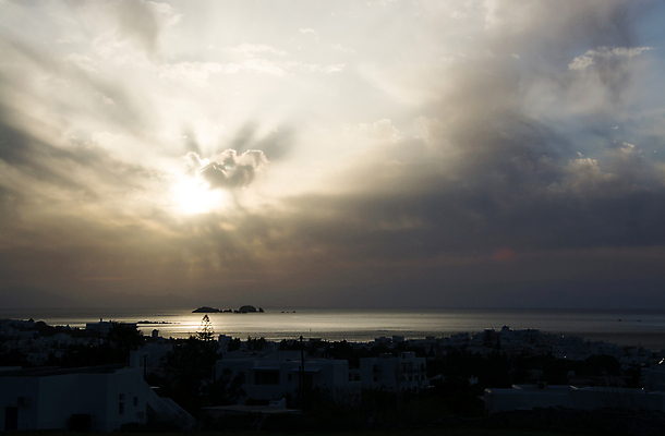 포토 JPG 해외이미지 바다 섬 휴가 주택 사람없음 건물 항구 봄 지중해 그리스 해외202004 해외포토 건축물 계절 유럽 교통시설 파일형식 이미지허브