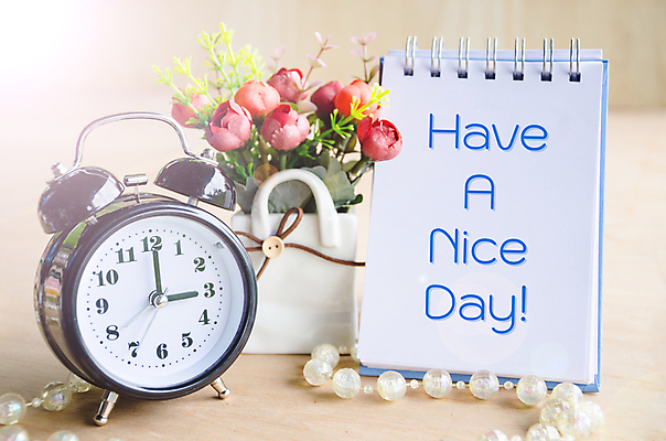 포토 JPG 해외이미지 꽃 종이 시계 분홍색 백그라운드 꽃무늬 텍스트 아침 선물 사람없음 목재 초록색 여름 빛 태양 꼬리표 다이어리 희망 봄 공백 시간 메시지 만족 상승 공포 해외202004 해외포토 주간 자연요소 나무 식물 계절 감정 컬러 컨셉 무늬 재료 라벨 사무용품 파일형식 이미지허브