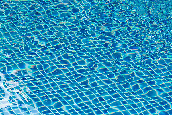 포토 JPG 해외이미지 라이프스타일 물결 파도 여행 백그라운드 패턴 모션 자연 벽지 표면 추상 휴가 휴식 건강 사람없음 야외 물 여름 파란색 빛 햇빛 태양 반사 맑음 수영 침묵 활발 젖음 신선 투명 액체 시원함 휴양지 질감 터키석 해외202004 해외포토 자연요소 계절 바다 컬러 컨셉 무늬 날씨 생활 소리 장소 수상스포츠 보석 생태계 파일형식 이미지허브