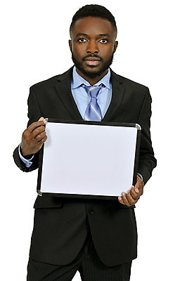 포토 JPG 해외이미지 배너 남자 종이 텍스트 건조 한명 사람 검은색 공백 전시 표현 잡기 신용카드 메시지 사인 격려 보여주기 삭제 셀프 헬프 해외202004 해외포토 1 감정 컬러 모션 금융 도움 파일형식 이미지허브