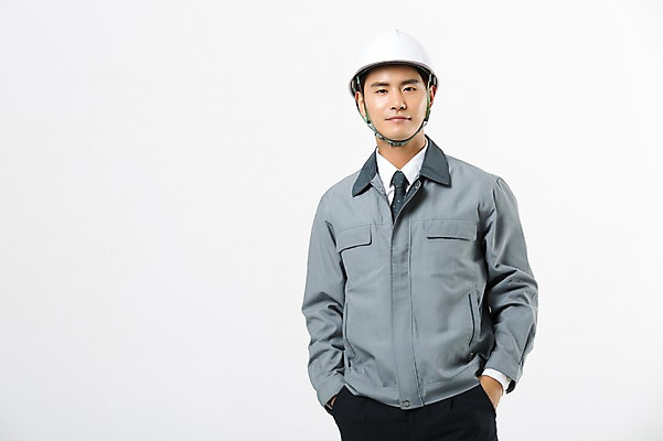 포토 JPG 스튜디오촬영 남자 실내 작업복 한명 서기 미소 상반신 20대 성인 앞모습 건설현장 한국인 안전모 성인남자한명만 인테리어디자이너 국내포토 직업 1 옷 뷰포인트 모션 건설업 표정 사람 동양인 청년 내부 헬멧 안전장비 남자한명만 성인남자만 파일형식