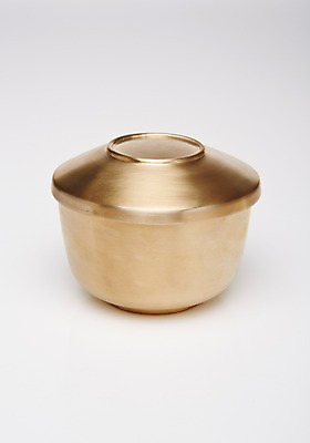 포토 JPG 스튜디오촬영 전통 전통소품 사람없음 오브젝트 밥그릇 놋그릇 국내포토 그릇 실내 파일형식