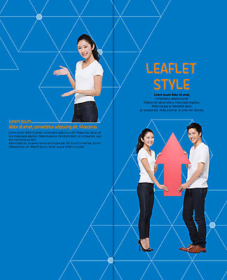 전신 PSD 템플릿 표지디자인 북디자인 출판디자인 여자 교육 표지 남자 화살표 리플렛 대학생 2단접지 북커버 서기 웃음 팜플렛 상반신 20대 성인 세명 삼각형 일본인 상승 대학교육 폴리곤 이미지템플릿 도형 외국인 학생 컨셉 모션 표정 사람 동양인 청년 파일형식