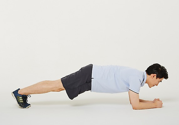 포토 JPG 스튜디오촬영 전신 남자 실내 한명 20대 성인 옆모습 운동복 운동 스트레칭 한국인 팔굽혀펴기 사교육 체육선생님 성인남자한명만 방과후 맨몸운동 국내포토 1 옷 교육 뷰포인트 건강 사람 동양인 청년 내부 교사 체육 남자한명만 성인남자만 파일형식