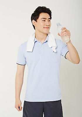 포토 JPG 스튜디오촬영 남자 휴식 실내 한명 서기 상반신 20대 성인 앞모습 물 운동복 수건 운동 한국인 물마시기 사교육 체육선생님 성인남자한명만 방과후 국내포토 자연요소 1 옷 교육 뷰포인트 컨셉 모션 건강 사람 동양인 청년 내부 위생용품 교사 마시기 체육 남자한명만 성인남자만 파일형식