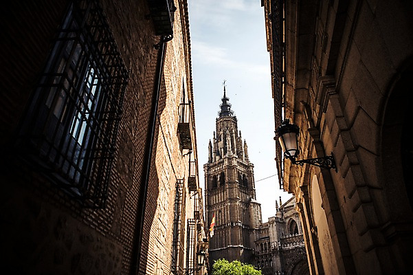 포토 JPG 주간 해외풍경 계절 유럽 여행 풍경 사람없음 야외 건물 여름 성당 천주교 스페인 톨레도 국내포토 자연요소 해외 건축물 나라 종교 종교건축 파일형식