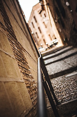 포토 JPG 주간 해외풍경 계절 유럽 여행 난간 풍경 사람없음 야외 아웃포커스 여름 스페인 골목길 톨레도 국내포토 자연요소 해외 나라 길 촬영기법 파일형식