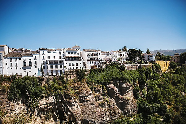 포토 JPG 주간 해외풍경 계절 유럽 여행 풍경 사람없음 야외 건물 여름 마을 절벽 스페인 론다 안달루시아 국내포토 자연요소 해외 건축물 나라 파일형식