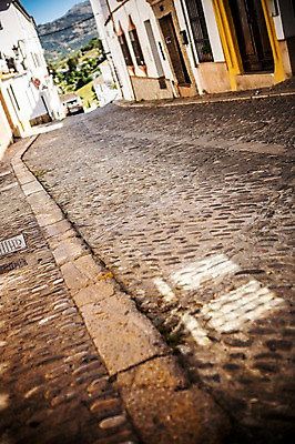 포토 JPG 주간 해외풍경 계절 유럽 여행 거리 풍경 사람없음 야외 건물 여름 스페인 돌길 론다 안달루시아 국내포토 자연요소 해외 건축물 나라 길 파일형식