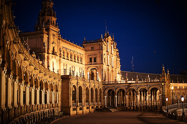 포토 JPG 주간 해외풍경 계절 유럽 여행 야경 사람없음 야외 건물 여름 스페인 안달루시아 세비아 스페인광장 국내포토 자연요소 해외 건축물 나라 풍경 야간 광장 파일형식 풍경_경치