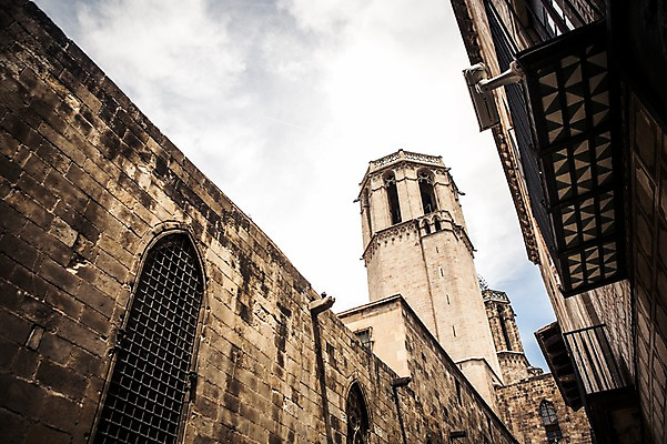 포토 JPG 주간 해외풍경 계절 유럽 여행 거리 풍경 사람없음 야외 건물 여름 여름풍경 스페인 바르셀로나 카탈루냐 국내포토 자연요소 해외 건축물 나라 파일형식 여름_계절