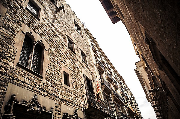 포토 JPG 주간 해외풍경 계절 유럽 여행 거리 풍경 사람없음 야외 건물 여름 여름풍경 스페인 바르셀로나 카탈루냐 국내포토 자연요소 해외 건축물 나라 파일형식 여름_계절