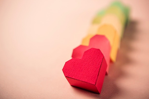 포토 JPG 기념일 종이 백그라운드 사랑 사람없음 아웃포커스 하트 페이퍼아트 오브젝트 일렬 국내포토 모양 감정 촬영기법 이벤트 파일형식