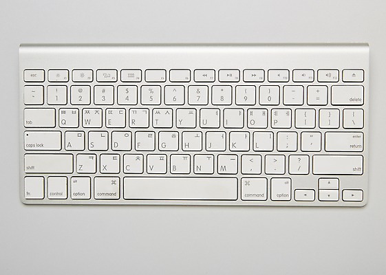 포토 JPG 스튜디오촬영 실내 누끼 사람없음 하이앵글 키보드 오브젝트 국내포토 뷰포인트 내부 파일형식