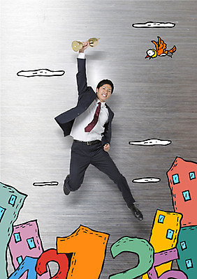 전신 외국인 구름 편집이미지 남자 조류 포토일러 한명 정장 빌딩 20대 성인 숫자 점프 우승 비즈니스맨 일본인 트로피 성인남자한명만 이미지편집 AI파일 자연요소 동물 문자 1 옷 비즈니스 모션 사람 동양인 인종 청년 건물 최고 직장인 상_우승 남자한명만 성인남자만 파일형식 벡터