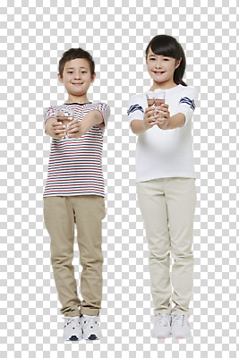 전신 외국인 편집 편집이미지 여자 남자 초등학생 어린이 실내 서기 미소 들기 두명 앞모습 10대 깨끗함 보호 일본인 물컵 식수 PNG 십대만 편집소스 학생 뷰포인트 컨셉 모션 청소년 표정 사람 동양인 인종 내부 컵 물 파일형식
