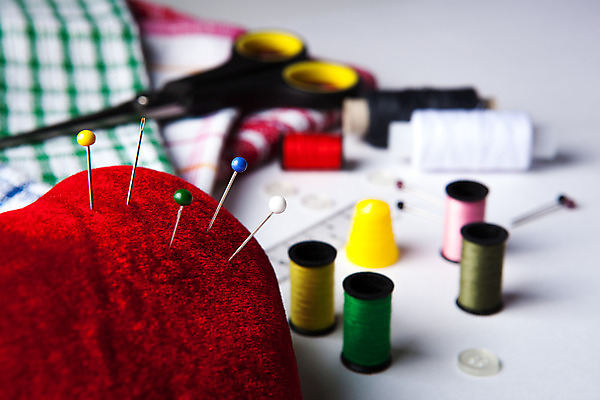 포토 JPG 해외이미지 미술 사람없음 수건 컬러풀 직물 실 바느질 자수 패드 해외202004 해외포토 컬러 문화예술 위생용품 파일형식 이미지허브