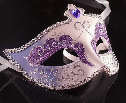 포토 JPG 해외이미지 디자인 얼굴 백그라운드 추상 가면 미술 사람없음 장식 파티 유행 검은색 축제 이탈리아 흰색 신비 베네치아 가면무도회 해외202004 해외포토 유럽 컬러 컨셉 무늬 문화예술 이벤트 신체부위 무도회 파일형식 이미지허브