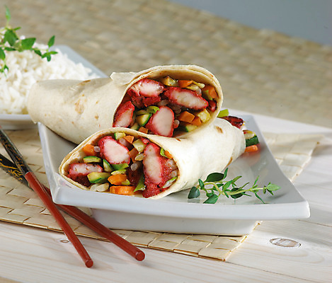 포토 JPG 해외이미지 접시 음식 육류 사람없음 치킨 속도 그리스인 해외202004 해외포토 서양인 식기 식재료 닭고기요리 파일형식 이미지허브