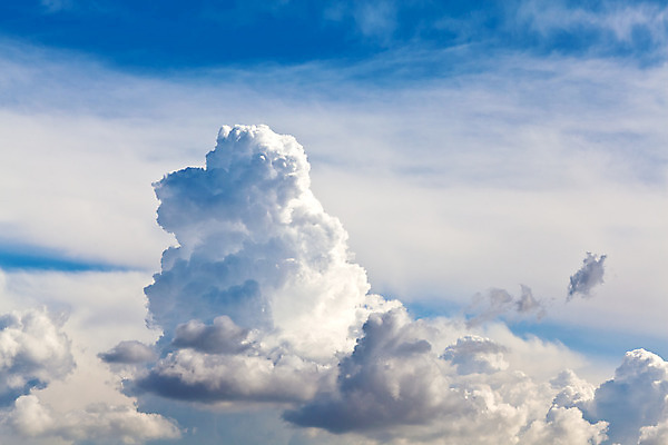 포토 JPG 해외이미지 구름 백그라운드 자연 하늘 날씨 사람없음 파란색 흰색 솜털 카피스페이스 해외202004 해외포토 자연요소 컬러 공백 생태계 파일형식 이미지허브