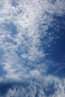 포토 JPG 해외이미지 구름 백그라운드 하늘 풍경 사람없음 파란색 환경 흰색 내추럴 해외202004 해외포토 자연요소 컬러 파일형식 이미지허브