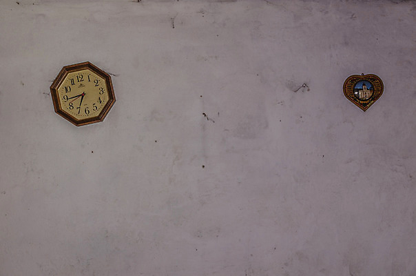 포토 JPG 해외이미지 벽 건축양식 창문 주택 이야기 사람없음 건물 탐험 역사 빌라 천연기념물 발견 떠남 무인 옛날 파멸 해외202004 해외포토 건축물 건축 컨셉 모션 파일형식 소멸 이미지허브