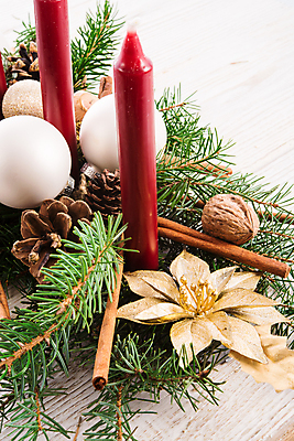 포토 JPG 해외이미지 나무 전통 디자인 계절 행복 리본 백그라운드 크리스마스 겨울 공 벽지 휴가 새로움 사람없음 목재 장식 컵 빨간색 초록색 빛 장난감 파티 축제 흰색 나뭇가지 축하 소나무 원형 신용카드 황금 고급 닫기 연도 심볼 해외202004 해외포토 도형 식물 식기 기념일 감정 컬러 컨셉 재료 모션 이벤트 금융 파일형식 이미지허브