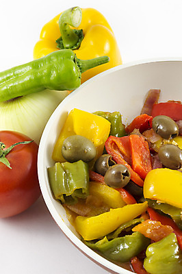 포토 JPG 해외이미지 식물 음식 백그라운드 잎 토마토 채소 유리 양파 건강 요리 사람없음 목재 빨간색 초록색 노란색 주방 검은색 식사 저녁식사 이탈리아 샐러드 흰색 신선 그룹 먹기 올리브 후추 내추럴 해외202004 해외포토 나무 열매 유럽 컬러 재료 모션 재질 향신료 파일형식 이미지허브