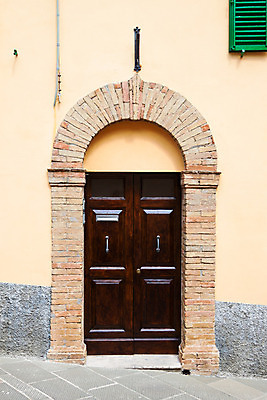 포토 JPG 해외이미지 디자인 조각 백그라운드 패턴 오렌지 건축양식 열쇠 출입구 주택 손잡이 사람없음 건물 목재 장식 갈색 문 금속 이탈리아 수확 골동품 도시 신비 철 묘사 부식 질감 잠금 대문 볼트 열쇠구멍 문고리 구식 옛날 토스카나 해외202004 해외포토 나무 건축물 건축 유럽 컬러 컨셉 무늬 농업 과일 재료 재질 공구 보안 파일형식 이미지허브