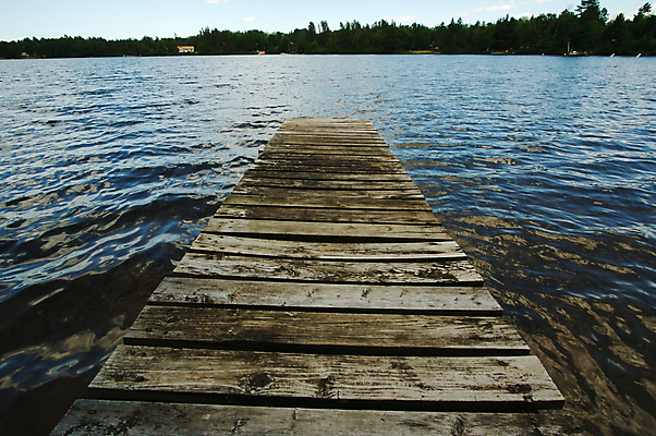 포토 JPG 해외이미지 구름 호수 여행 자연 날씨 출입구 풍경 사람없음 목재 물 여름 환경 항구 침묵 봄 가을 시골 고독 숲 탈출 입장 스카이라인 종료 방법 수평선 해외202004 해외포토 자연요소 나무 계절 감정 컨셉 재료 교통시설 소리 생태계 파일형식 이미지허브