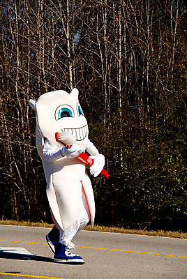 포토 JPG 해외이미지 캐릭터 전통 요정 사람 사람없음 축제 고통 붓 치아 칫솔 치과의사 민화 위생관리 전설 해외202004 해외포토 감정 관리 위생용품 의사 소화기관 그림 파일형식 이미지허브