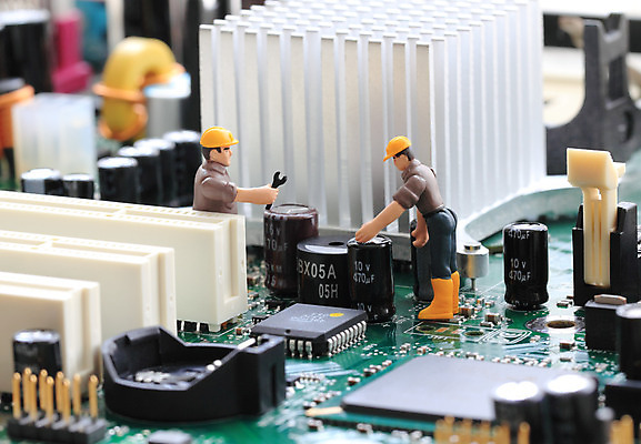 포토 JPG 해외이미지 정보기술 사람없음 전자제품 컴퓨터 기술자 엔지니어 분석 라디오 순환 전자 시스템 유지 마더보드 하드웨어 해외202004 해외포토 직업 컨셉 모션 기술 파일형식 이미지허브