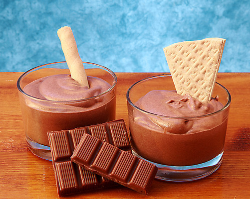 포토 JPG 해외이미지 식기 음식 과일 재료 디저트 사탕 요리 사람없음 빛 갈색 초콜릿 식사 프랑스 소용돌이 대접 사발 달콤 맛 먹기 크림 레시피 푸딩 프랑스어 무스 해로움 해외202004 해외포토 문자 유럽 컬러 컨셉 모션 회오리 사기그릇 파일형식 이미지허브