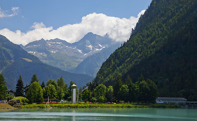포토 JPG 해외이미지 나무 구름 공원 호수 여행 자연 하늘 산 파노라마 풍경 사람없음 야외 물 여름 파란색 반사 일몰 봄 소나무 숲 스위스 내추럴 절정 해외202004 해외포토 자연요소 식물 계절 공공시설 유럽 컬러 촬영기법 노을 생태계 파일형식 이미지허브